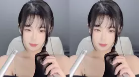 _桃子baby_蕾丝手套撸麦-boKE