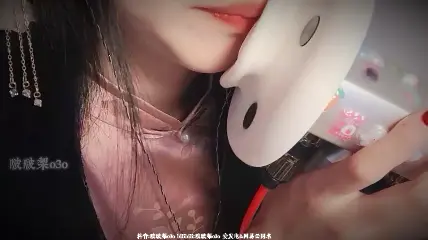 ASMR-啵啵梨–旗袍-甜吃耳朵.-boKE